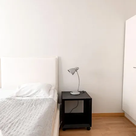 2ndhomes Bright 2br Next To Esplanade Park *
