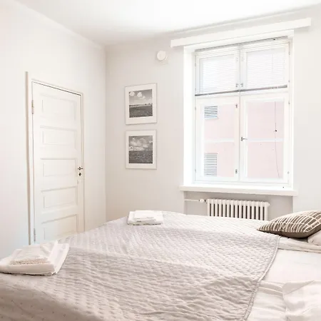2ndhomes Bright 2br Next To Esplanade Park *